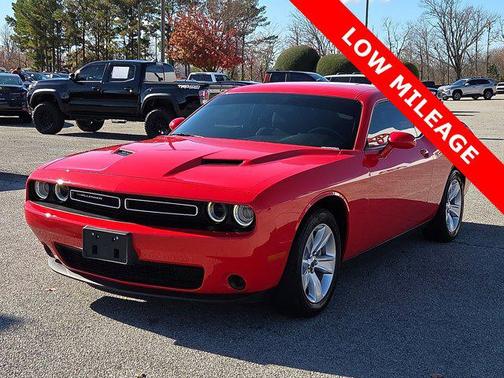 2023 Dodge Challenger SXT