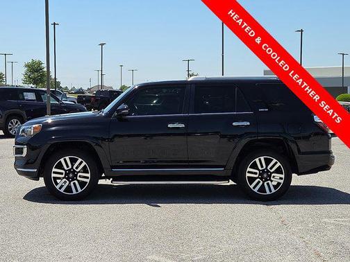 Midnight Black Metallic 2019 Toyota 4Runner Limited
