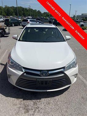 2016 Toyota Camry Hybrid XLE
