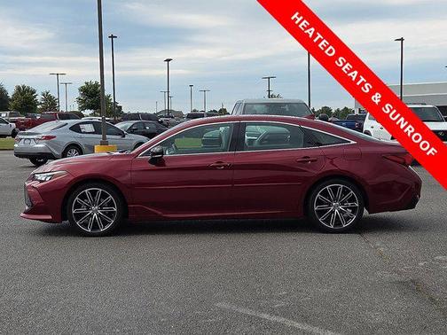 2019 Toyota Avalon XSE