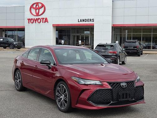 2019 Toyota Avalon XSE