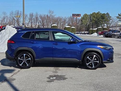 2024 Toyota Corolla Hybrid SE