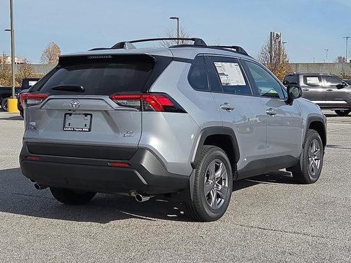 2025 Toyota RAV4 Hybrid LE