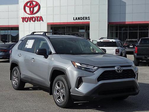 2025 Toyota RAV4 Hybrid LE