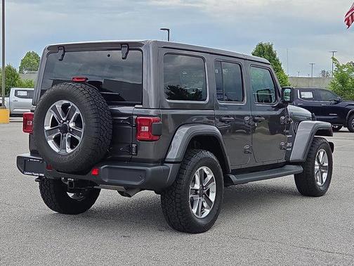 Granite Crystal Metallic Clearcoat 2021 Jeep Wrangler Unlimited Sahara