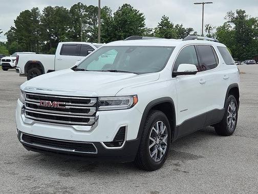 2023 GMC Acadia AWD SLT