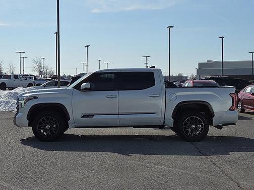 2024 Toyota Tundra Platinum