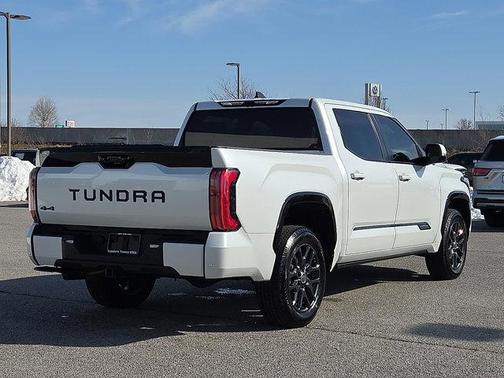 2024 Toyota Tundra Platinum