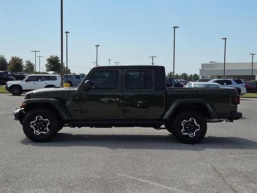 2022 Jeep Gladiator Sport S