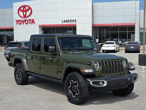 2022 Jeep Gladiator Sport S