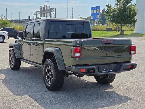 2022 Jeep Gladiator Sport S