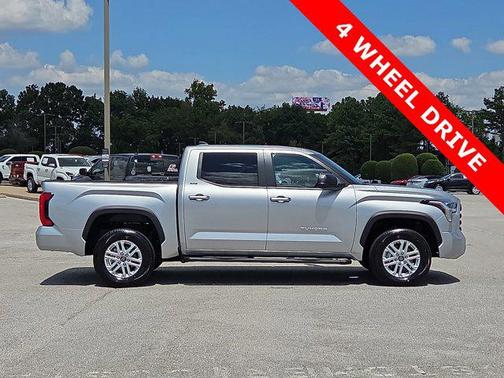 2025 Toyota Tundra SR5