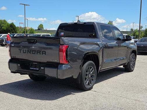 2025 Toyota Tundra Hybrid Platinum