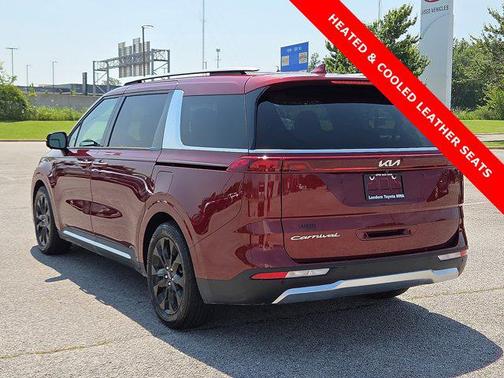 2022 Kia Carnival SX