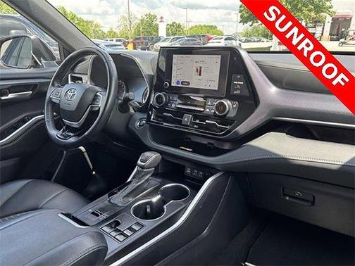 2023 Toyota Highlander XSE