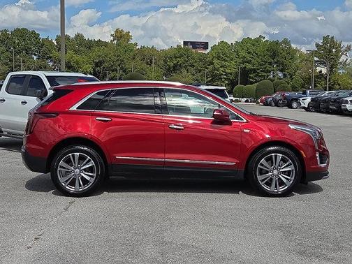 2024 Cadillac XT5 Premium Luxury