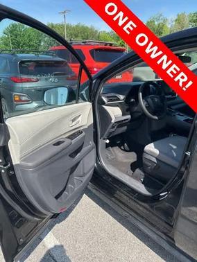 2023 Toyota Sienna LE