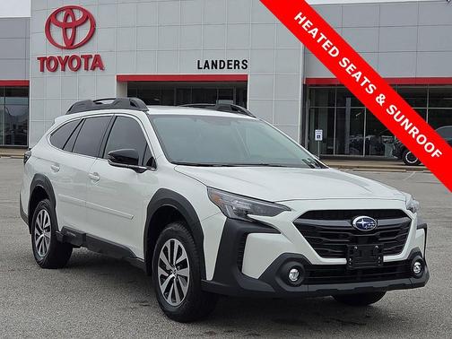 Crystal White Pearl 2025 Subaru Outback Premium