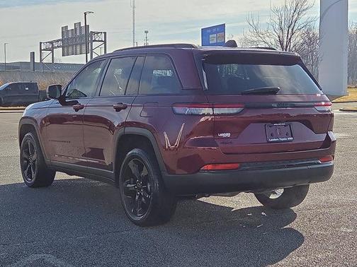 2023 Jeep Grand Cherokee Altitude