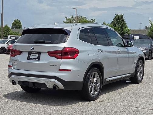 Glacier Silver Metallic 2021 BMW X3 xDrive30i