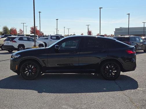 2023 BMW X4 M40i