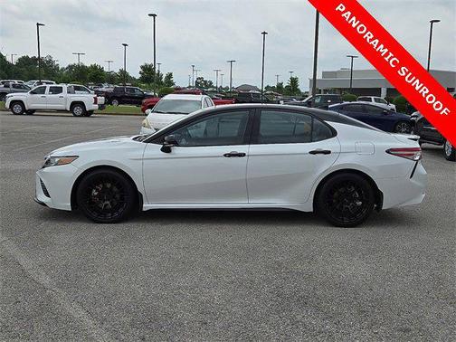 2019 Toyota Camry XSE