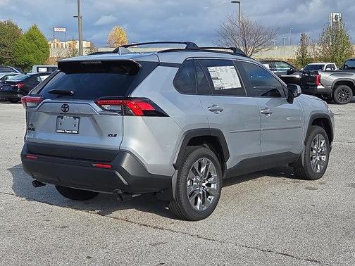 2025 Toyota RAV4 XLE Premium