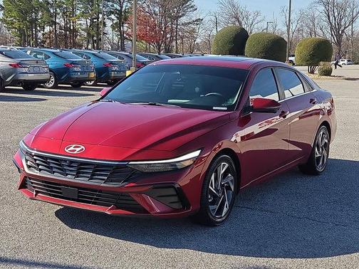 2024 Hyundai ELANTRA Limited