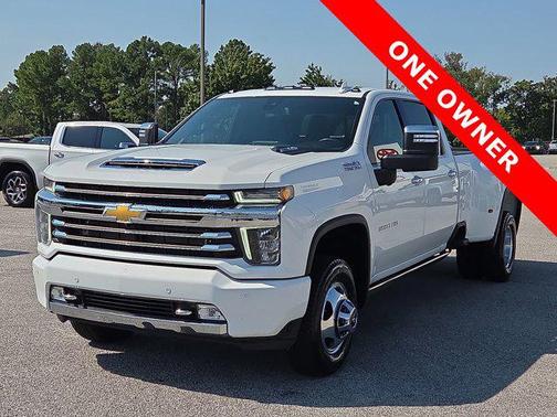2022 Chevrolet Silverado 3500 High Country