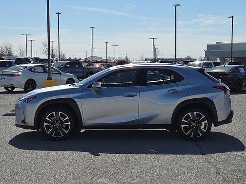 2023 Lexus UX 250h Base