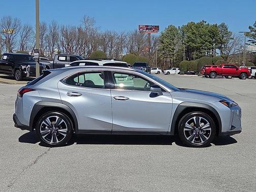 2023 Lexus UX 250h Base