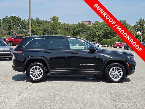 2024 Jeep Grand Cherokee Laredo