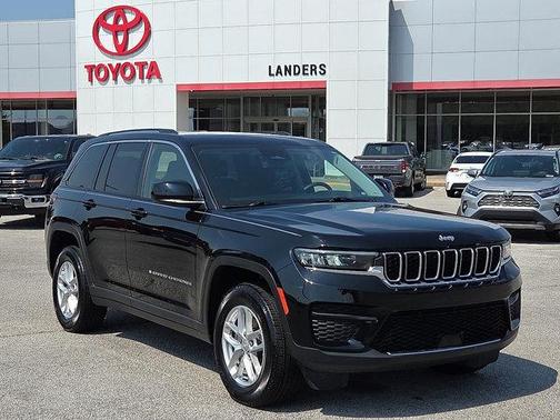 2024 Jeep Grand Cherokee Laredo