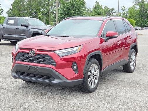 2022 Toyota RAV4 XLE Premium
