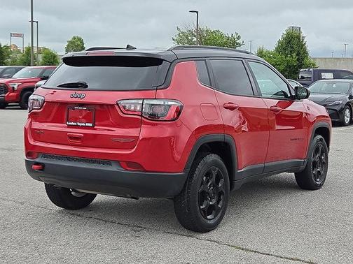 2023 Jeep Compass Trailhawk