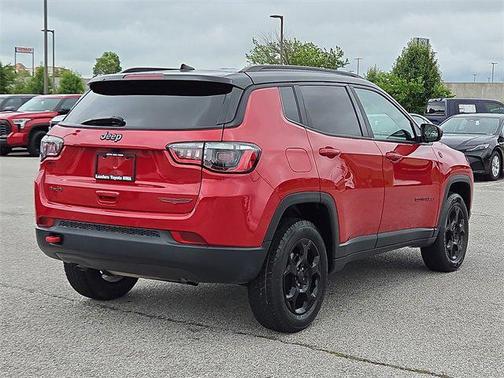 2023 Jeep Compass Trailhawk
