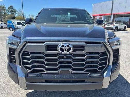 2025 Toyota Tundra Hybrid Platinum