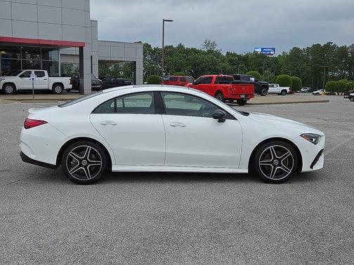 2024 Mercedes-Benz CLA 250 4MATIC
