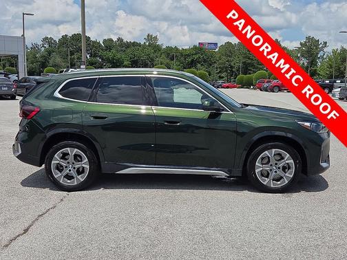 San Remo Green Metallic 2025 BMW X1 xDrive28i