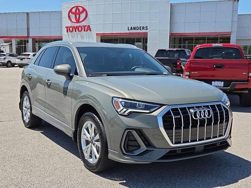 2024 Audi Q3 45 S line Premium Plus