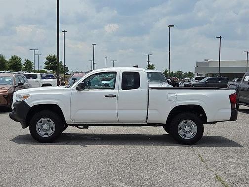 2019 Toyota Tacoma SR