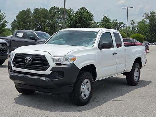 2019 Toyota Tacoma SR