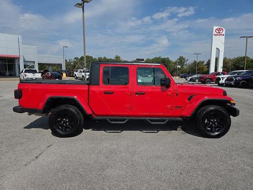 2021 Jeep Gladiator Sport S