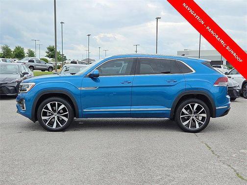 2024 Volkswagen Atlas Cross Sport 2.0T SEL Premium