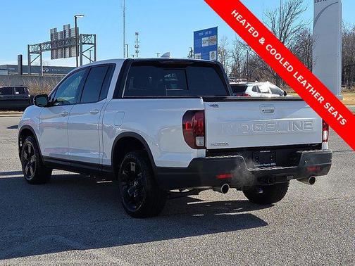 2024 Honda Ridgeline Black