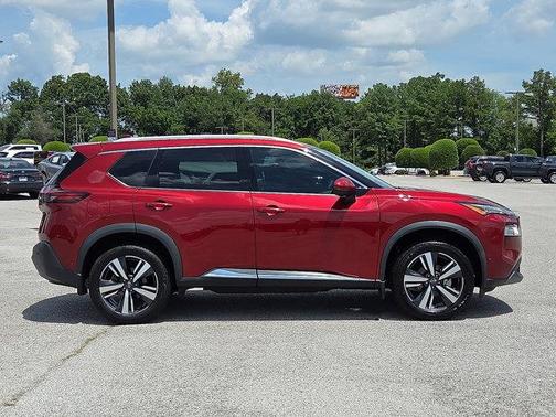 2022 Nissan Rogue SL