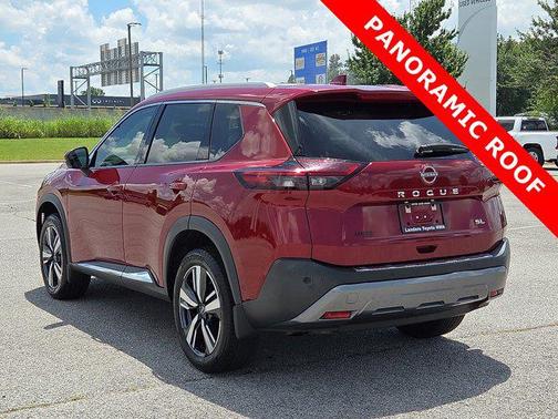 2022 Nissan Rogue SL