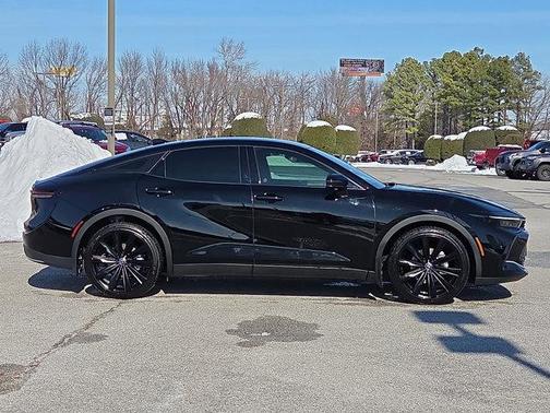 2025 Toyota Crown Nightshade Edition