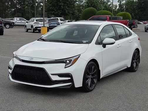 Ice Cap 2025 Toyota Corolla SE