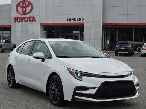 Ice Cap 2025 Toyota Corolla SE